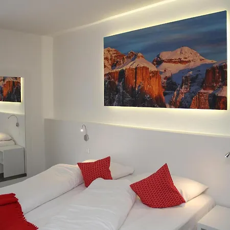 Fedaia Joy 3* Canazei