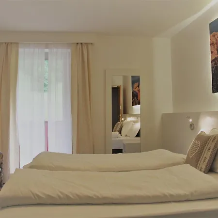 Fedaia Joy Bed & Breakfast 3*