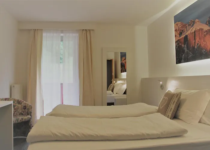 Fedaia Joy Bed & Breakfast 3*